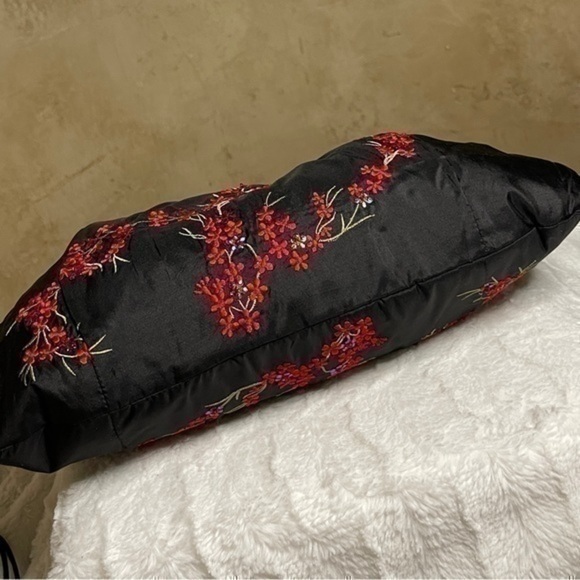 Black Monya purse/bag/tote. Excellent condition. - Picture 3 of 11